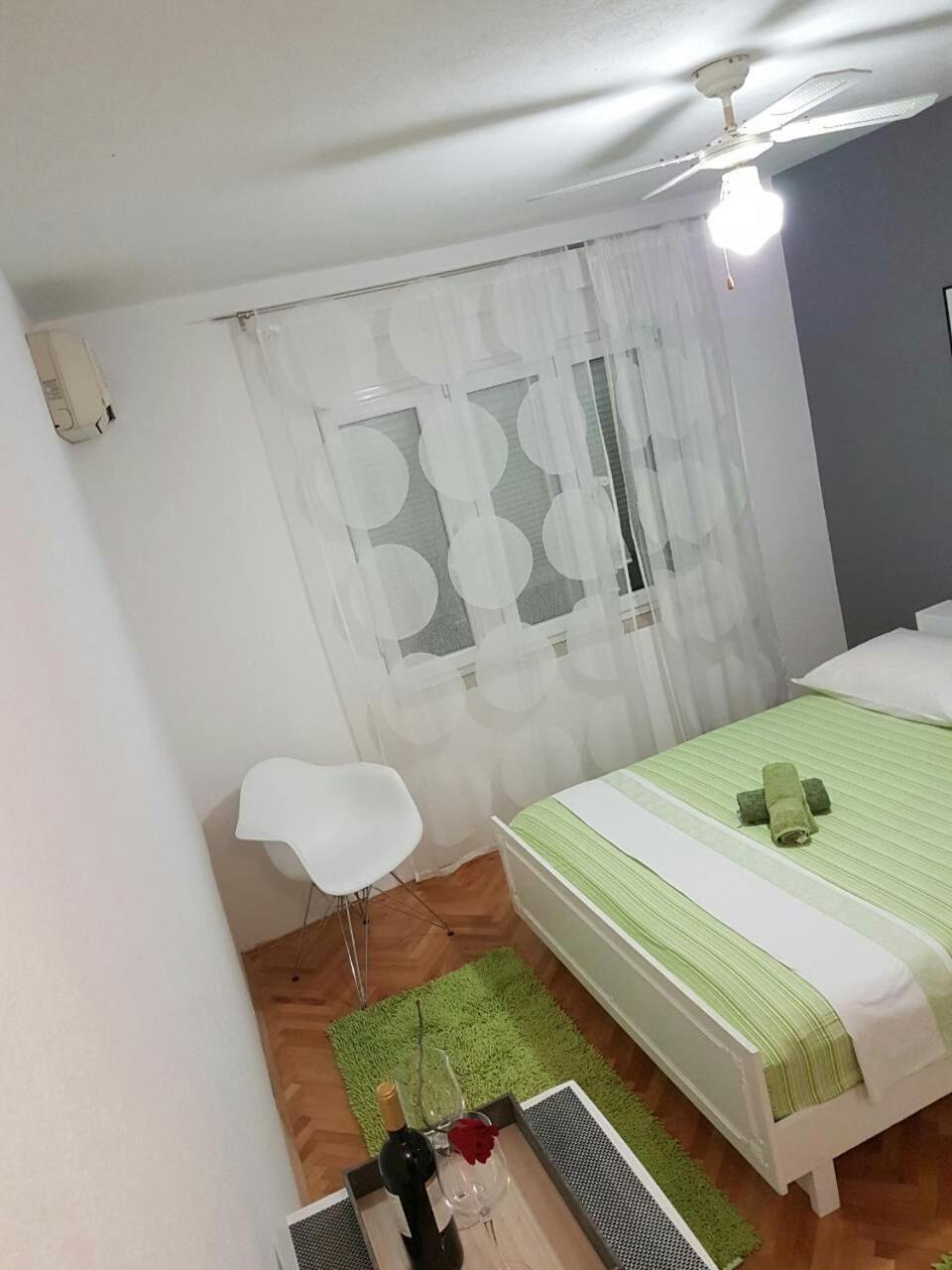 Kaja Apartment Makarska Exterior photo